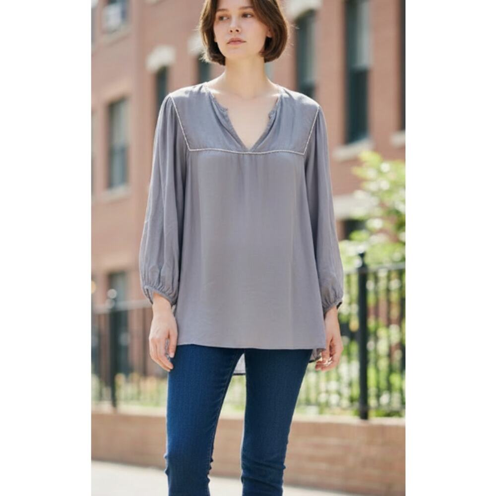 Tucker Grey Silk Peasant Balloon Sleeve Blouse Medium